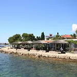 Lägenhet Ombla Zadar