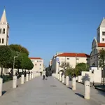Lägenhet Ombla Zadar