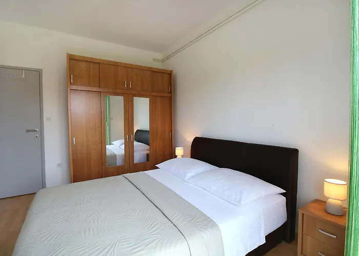 Ombla Apartment