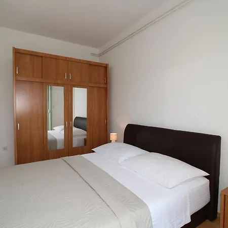 Ombla Apartment