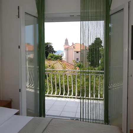 Ombla Apartment