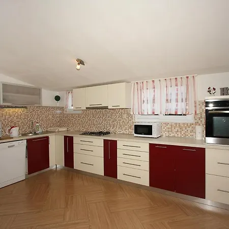 Apartment Ombla