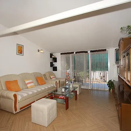 Apartment Ombla